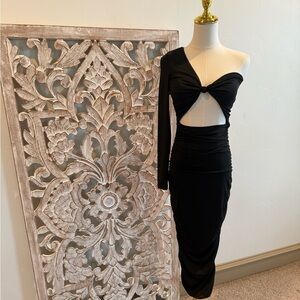 Black One-Shoulder Cutout Midi Dress – Bold & Sultry